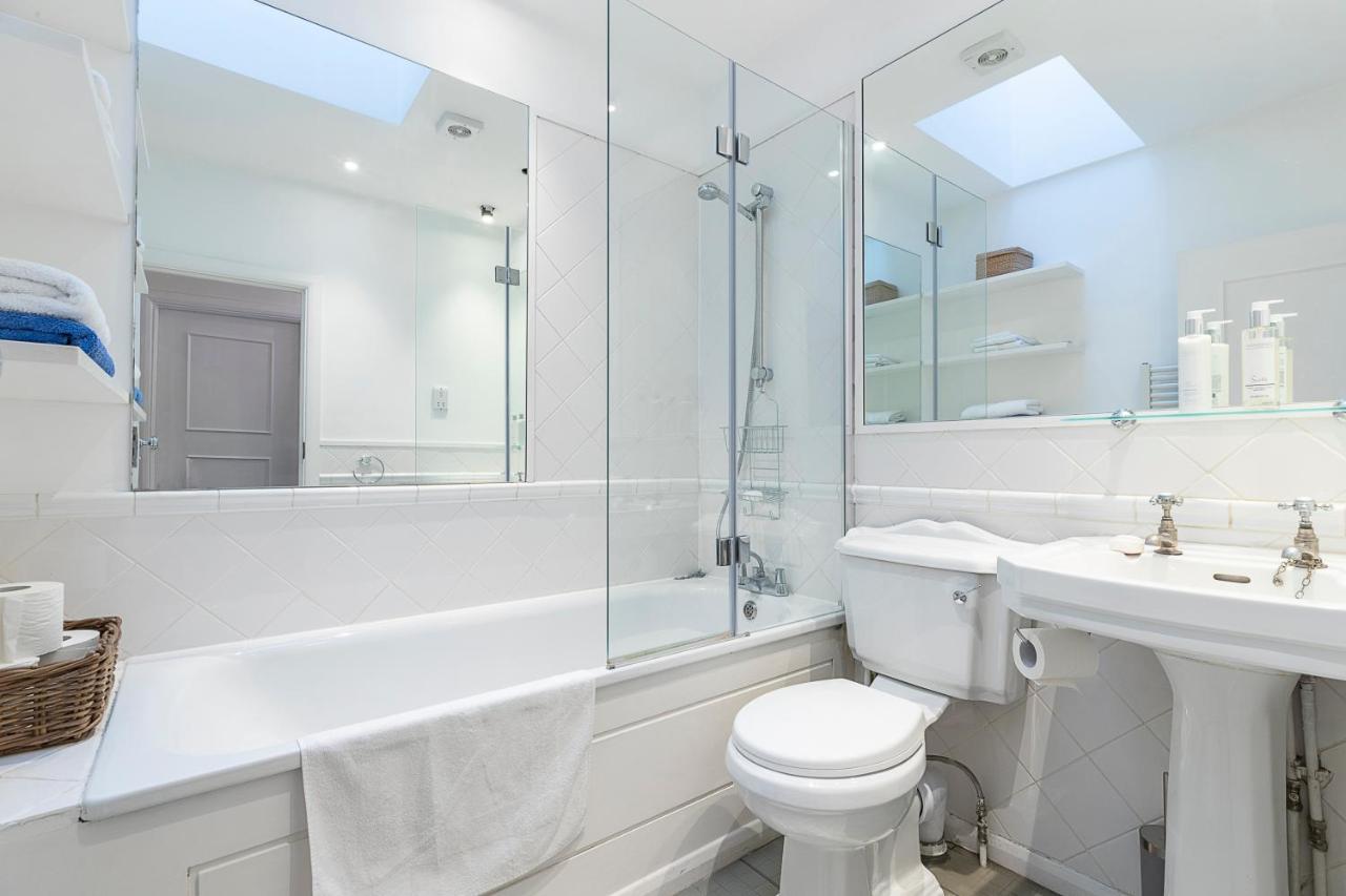 Appartamento Gorgeous House In Marylebone With Patio Londra Esterno foto